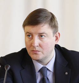 55 тысяч человек проголосовали за отставку губернатора Псковской области