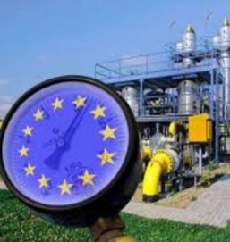 Газ на европейском рынке дешевеет